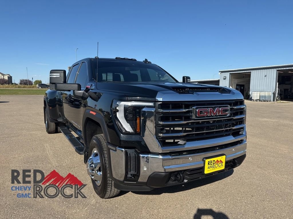 Used 2025 GMC Sierra 3500 HD SLE DRW Truck