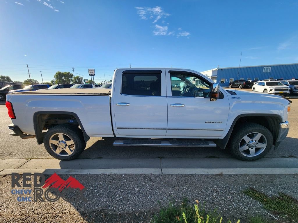 2015 Gmc Sierra 2500 HD SLT photo 4