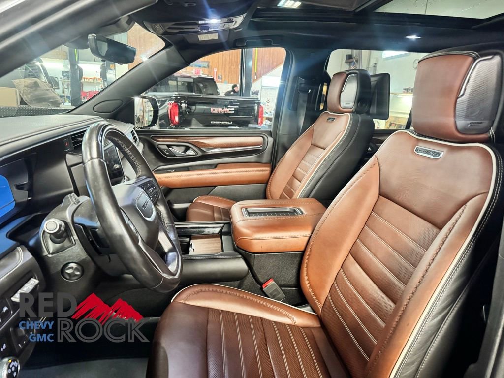 2023 Gmc Yukon Denali Ultimate photo 3