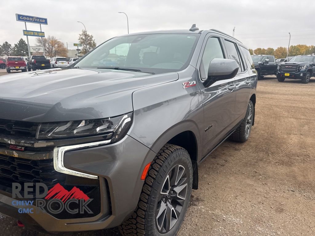 2022 Chevrolet Tahoe Z71 photo 2