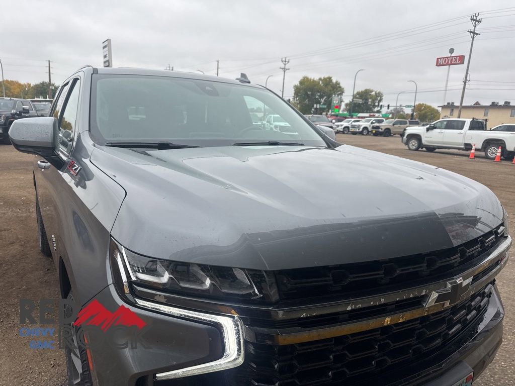 2022 Chevrolet Tahoe Z71 photo 3