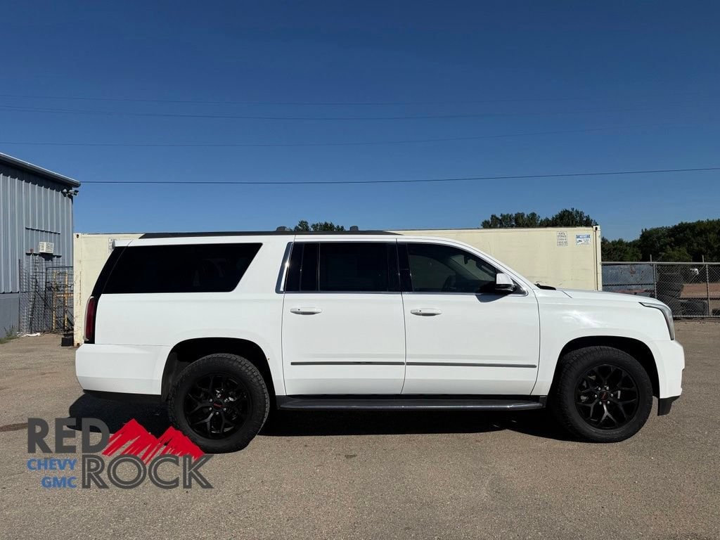 Used 2018 GMC Yukon XL SLT SUV