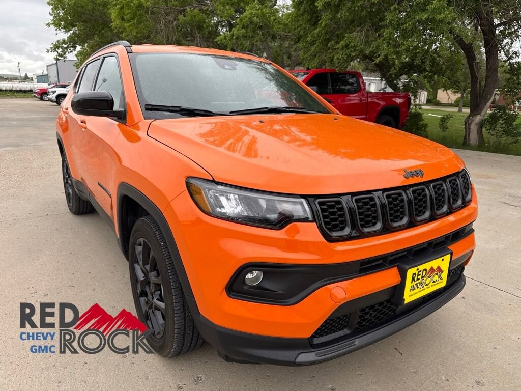 Used 2026 Jeep Compass Latitude Altitude