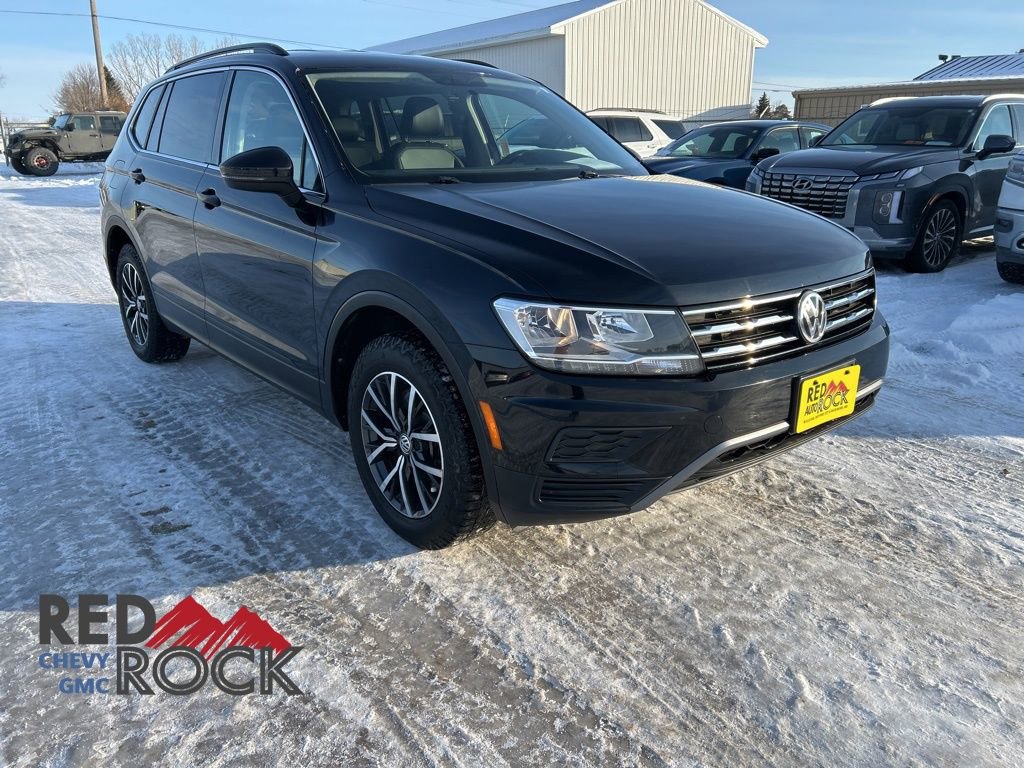 2019 Volkswagen Tiguan SE photo 3