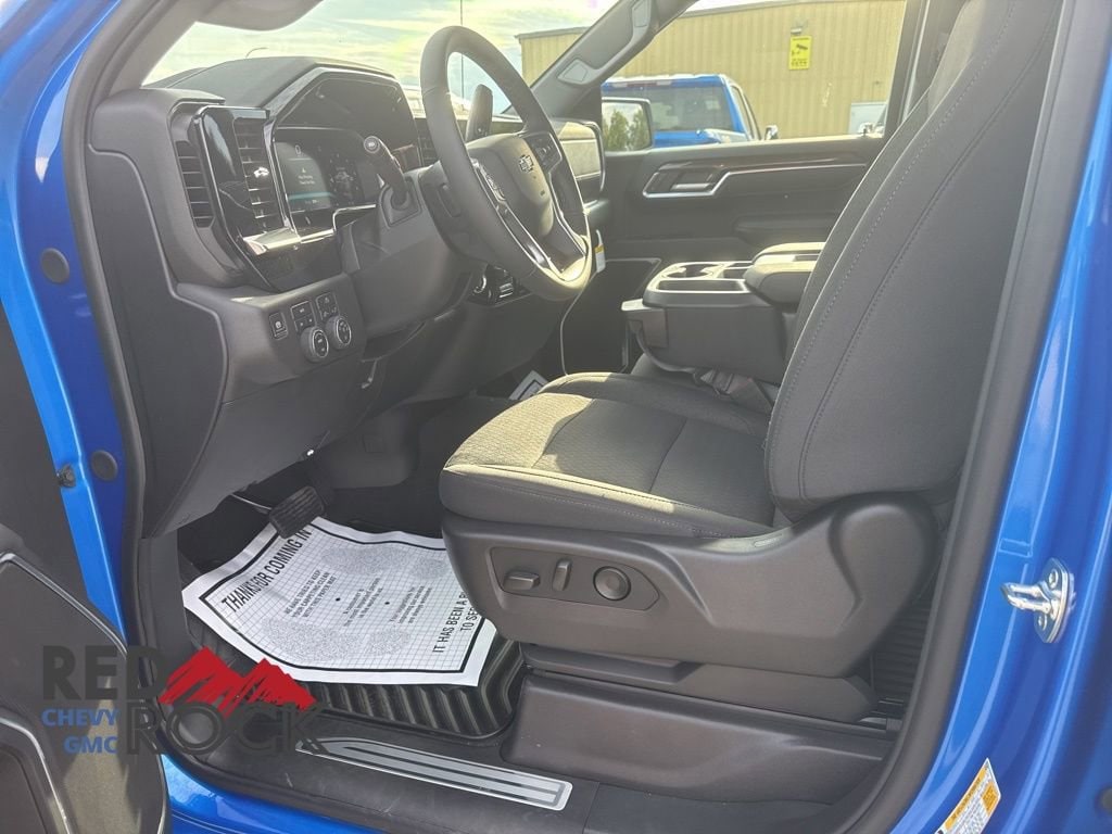 2026 Chevrolet Silverado 1500 RST - Photo 10