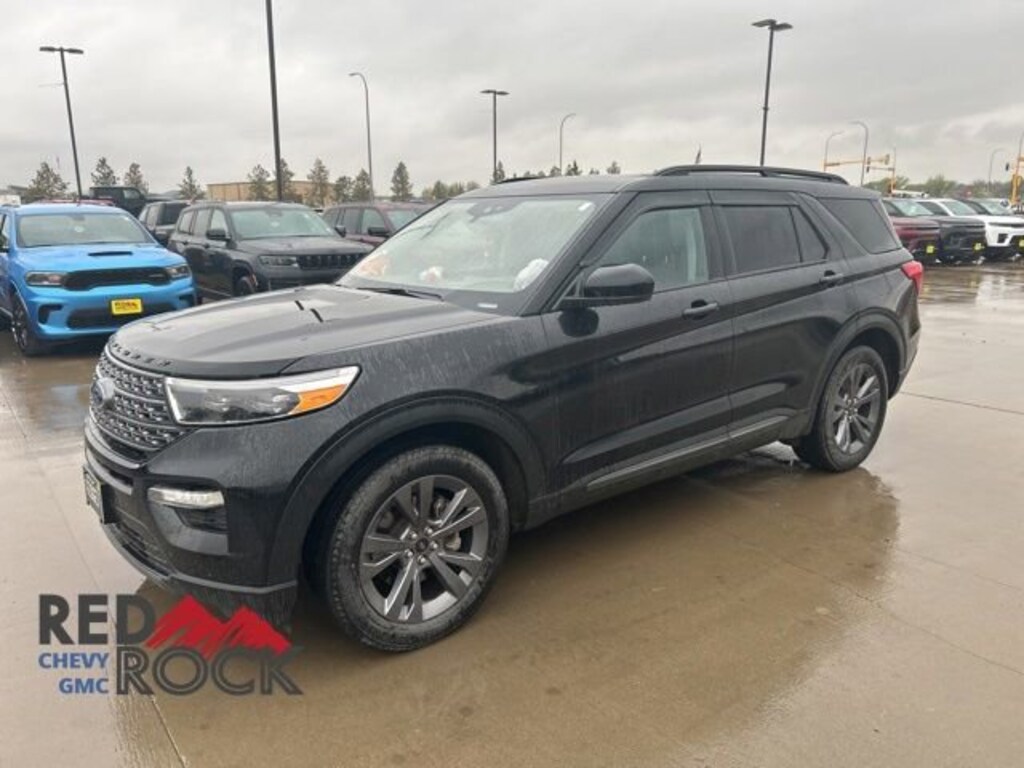 Used 2023 Ford Explorer XLT