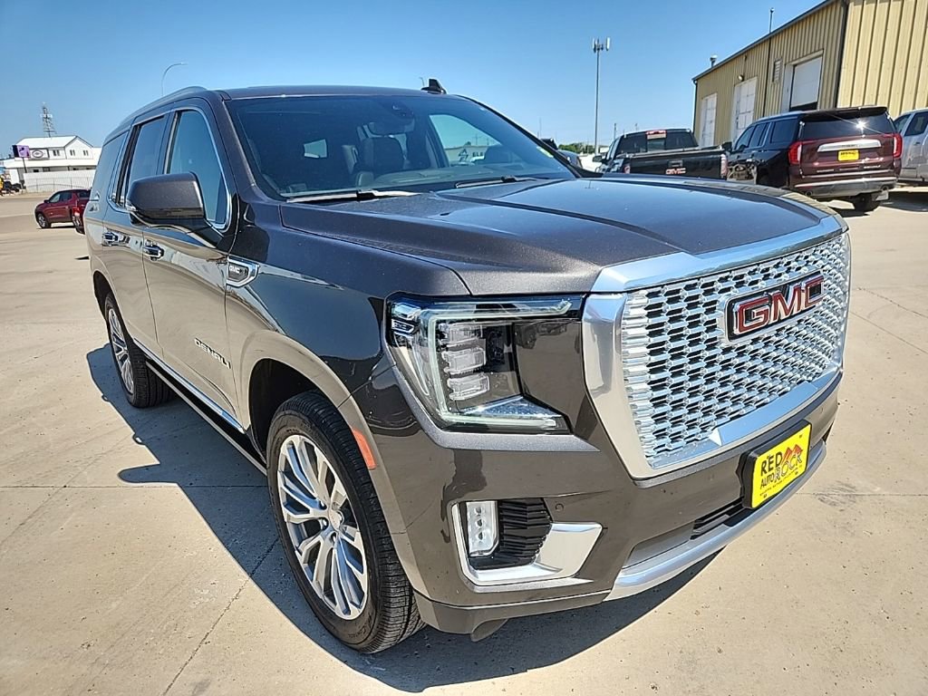2021 Gmc Yukon Denali photo 3