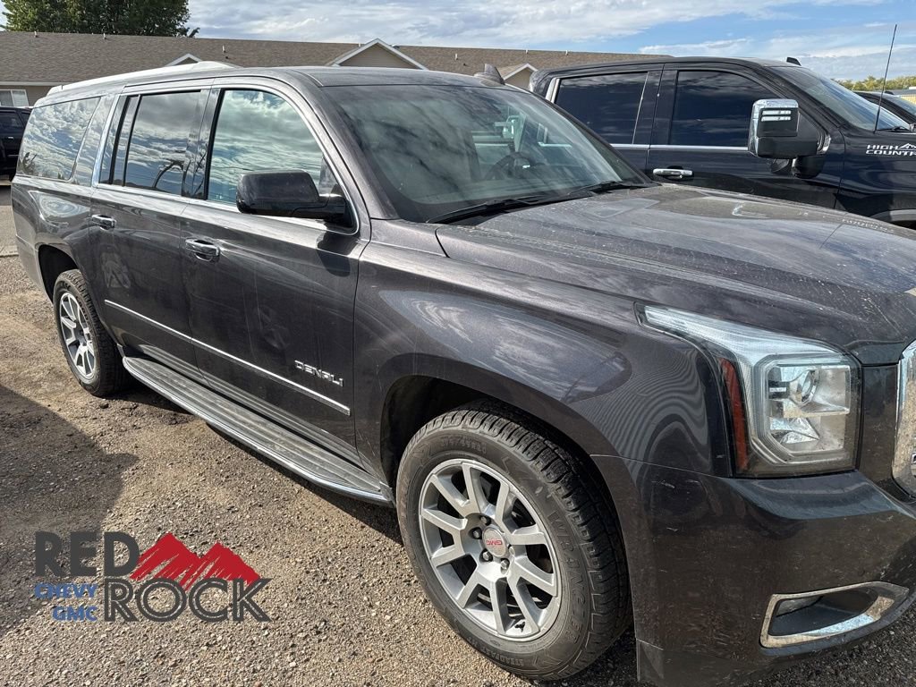 2017 Gmc Yukon XL Denali photo 3
