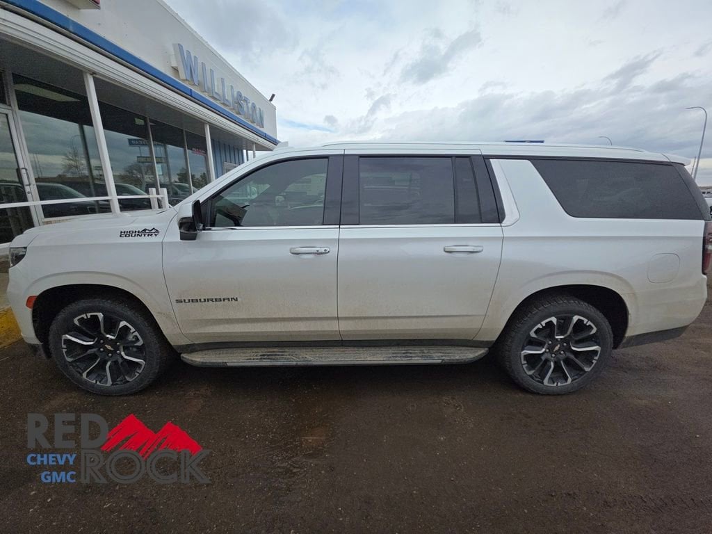 2023 Chevrolet Suburban 4WD 1500 High Country's photo
