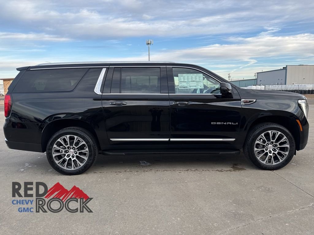 2026 Gmc Yukon XL Denali photo 3