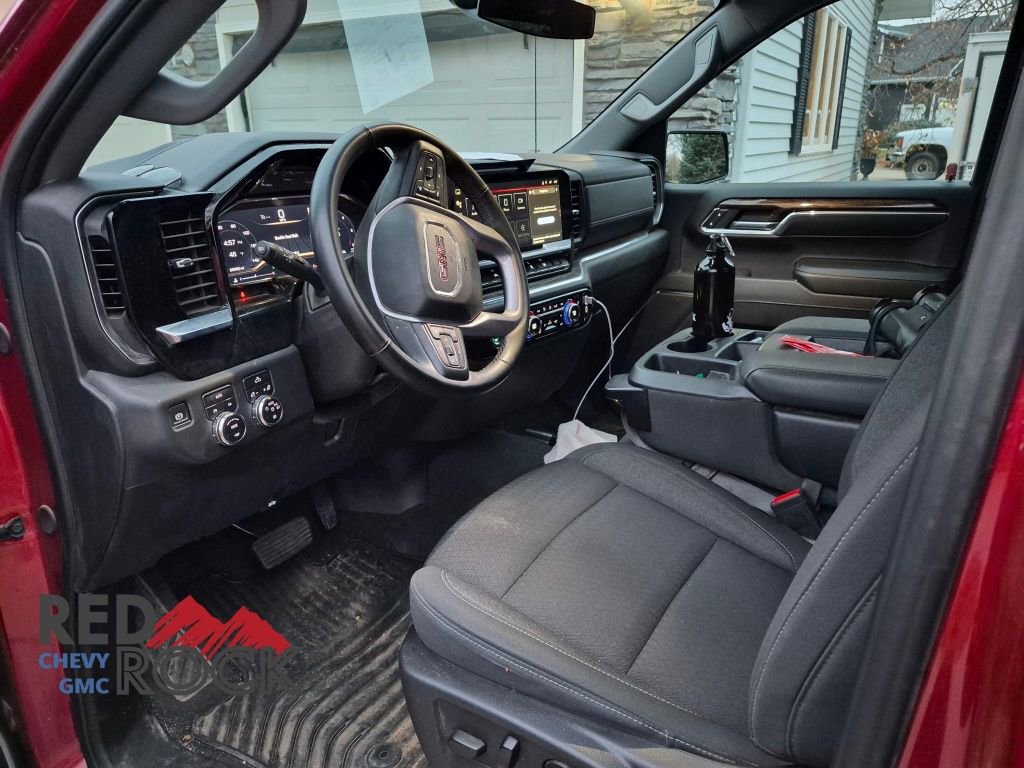 2024 Gmc Sierra 1500 Elevation photo 2