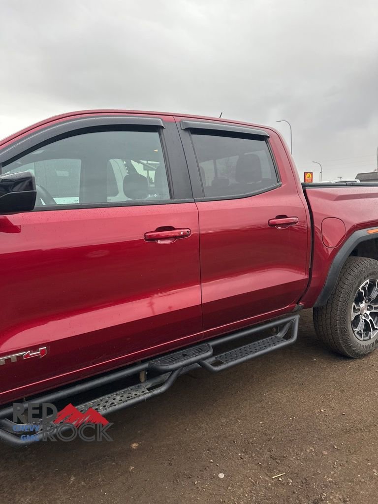 2024 Gmc Canyon AT4 photo 2