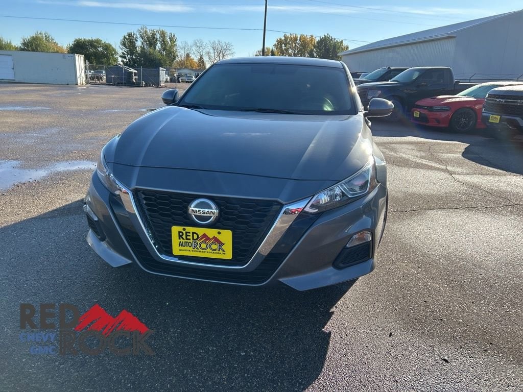 Used 2019 Nissan Altima S with VIN 1N4BL4BW6KN326972 for sale in Williston, ND
