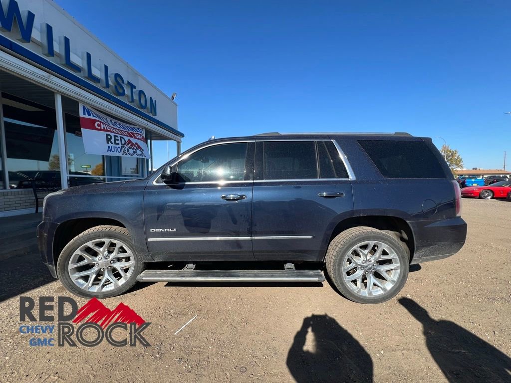 2017 Gmc Yukon Denali photo 2