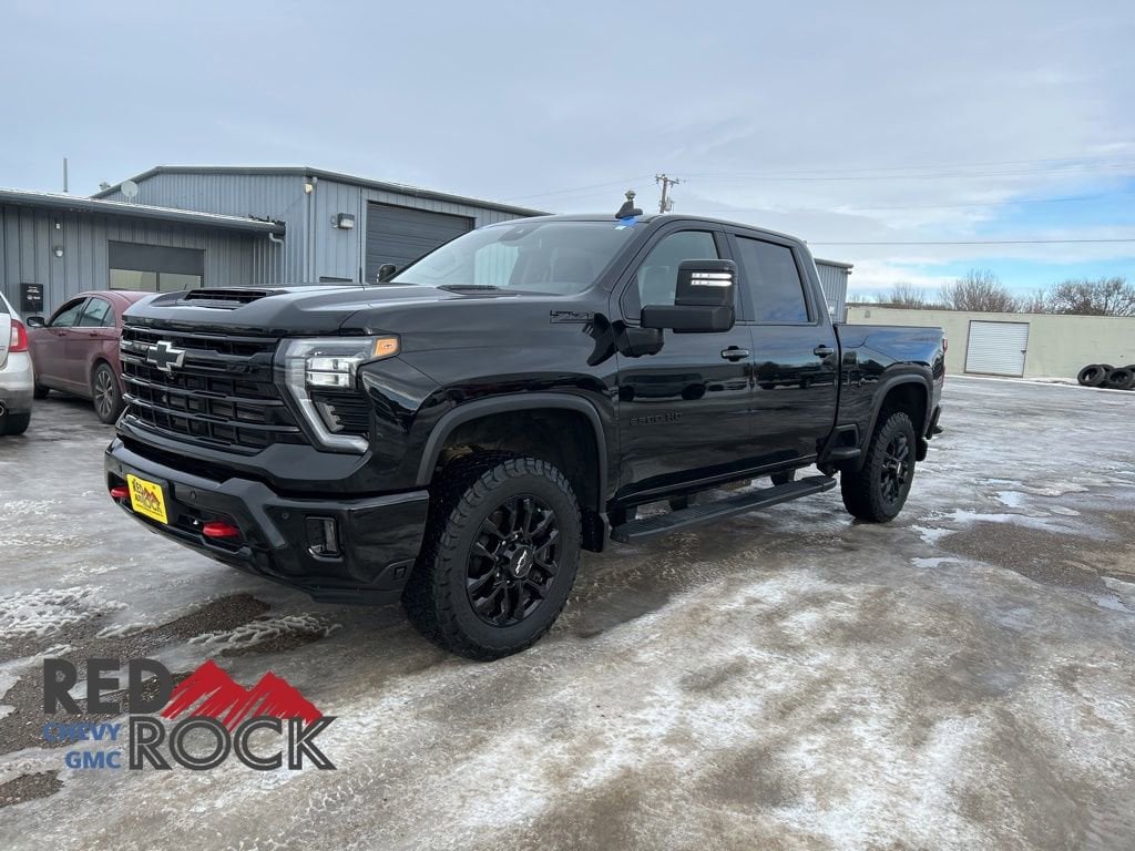 2025 Chevrolet Silverado 2500HD LT's photo