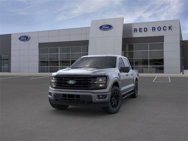 2025 Ford F-150 XLT photo 3