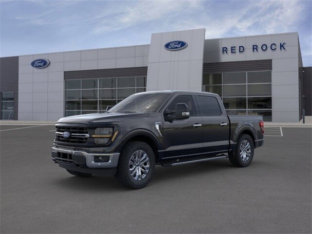 2025 Ford F-150 XLT photo 2