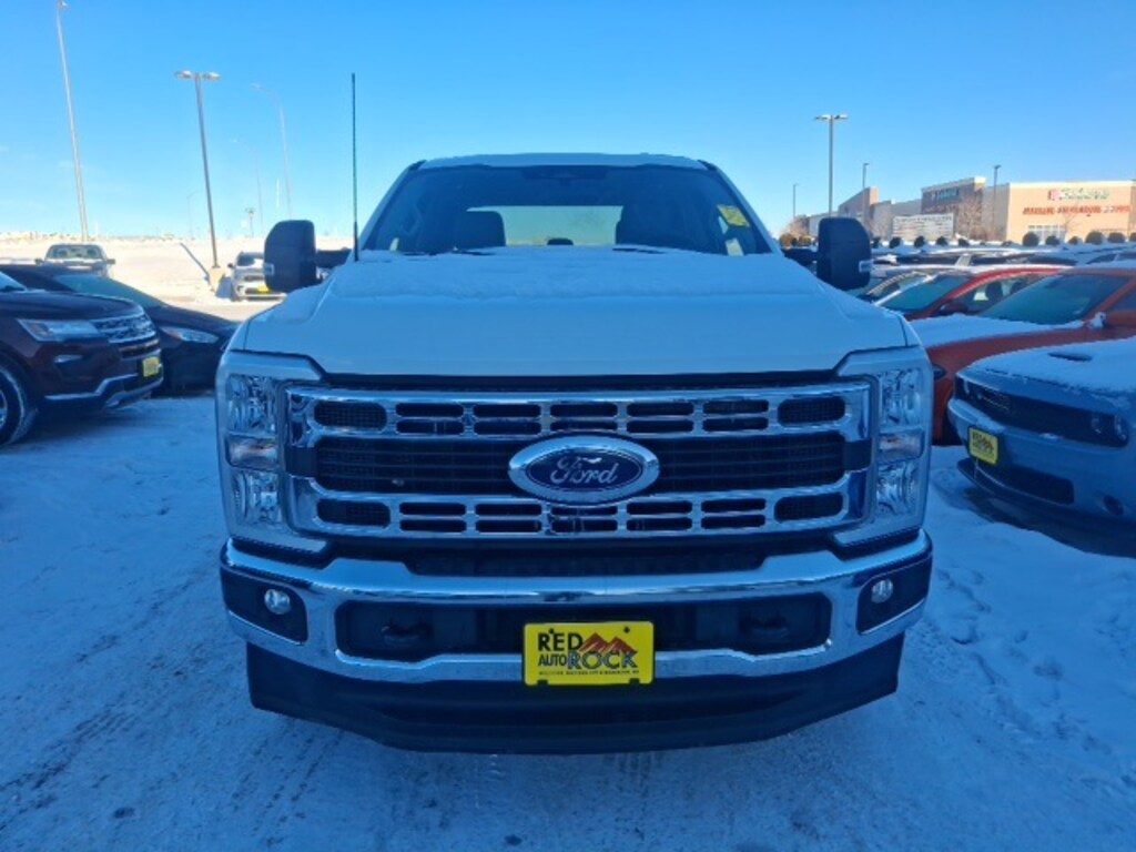 Used 2024 Ford F-250SD XLT Truck