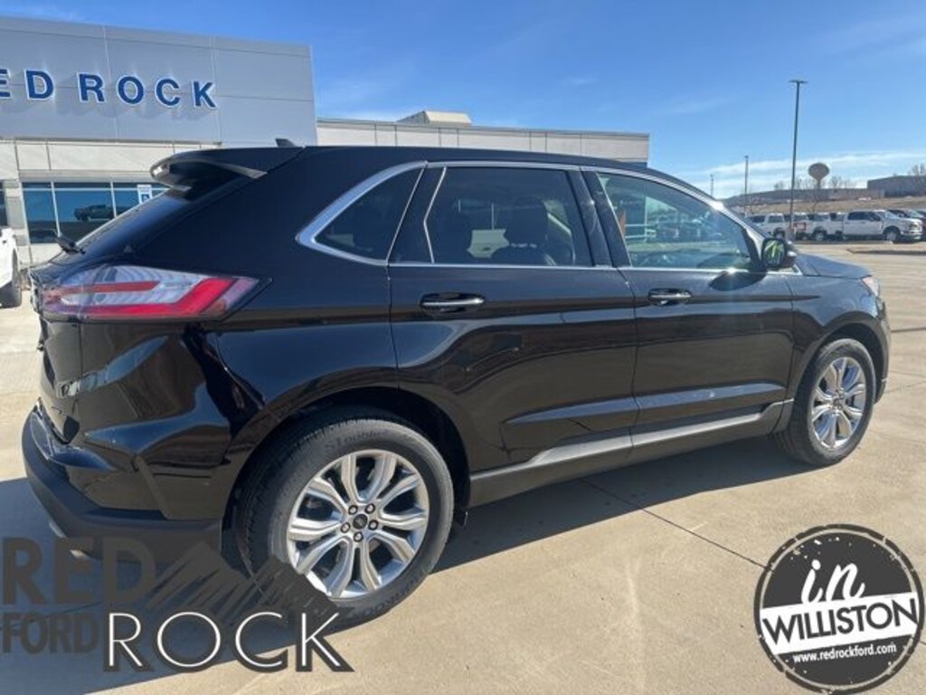 Used 2024 Ford Edge Titanium SUV