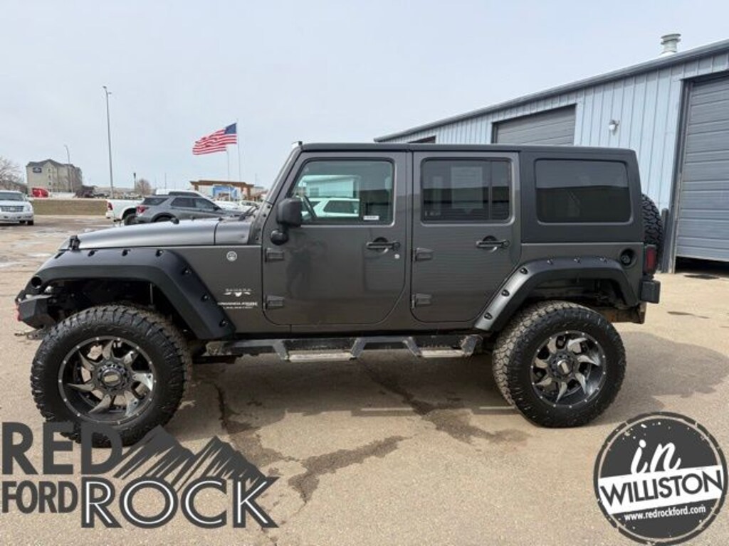 Used 2018 Jeep Wrangler JK Unlimited Sahara SUV