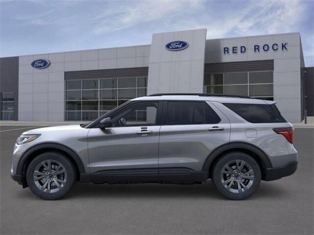 2026 Ford Explorer photo 3