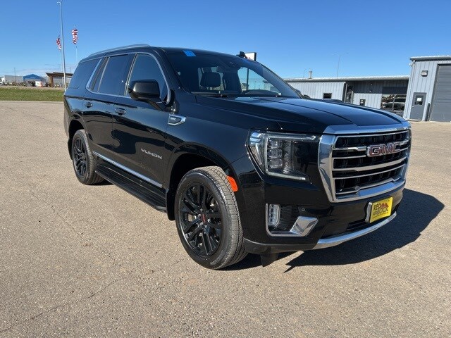 2023 Gmc Yukon SLT photo 2