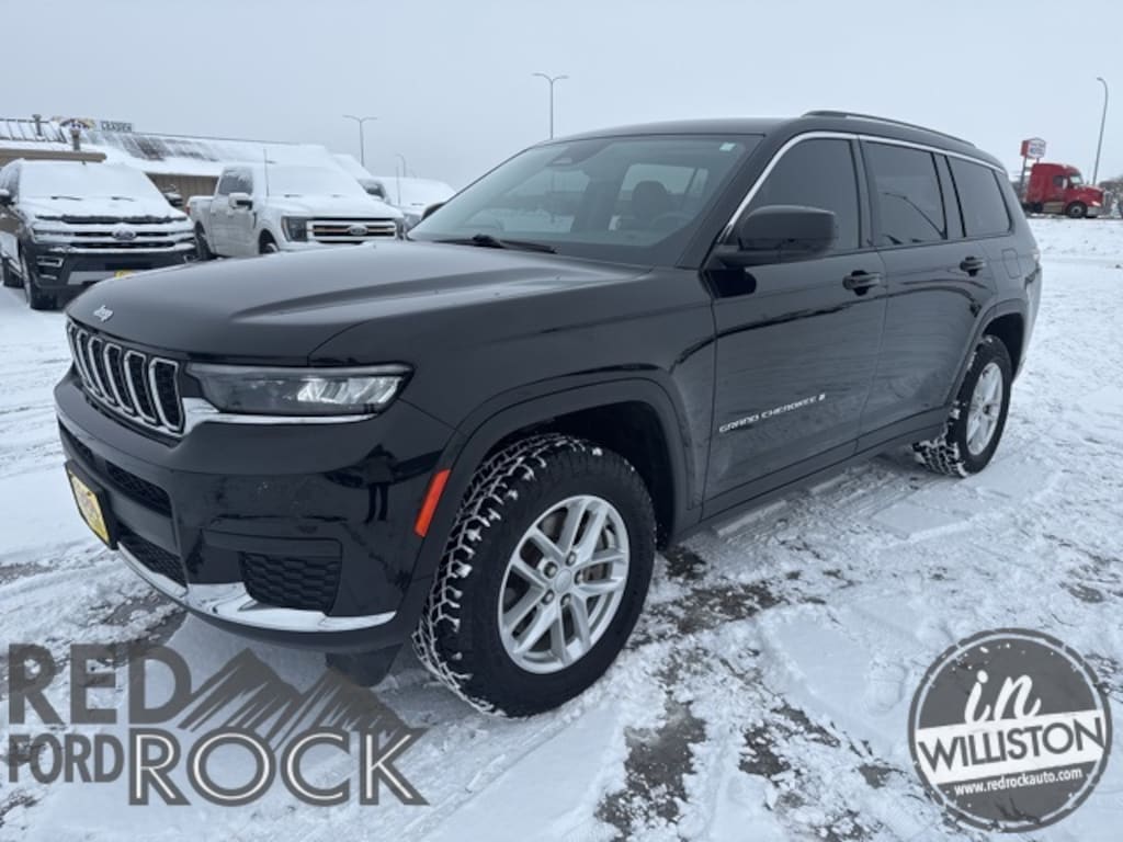 Used 2023 Jeep Grand Cherokee L Laredo SUV