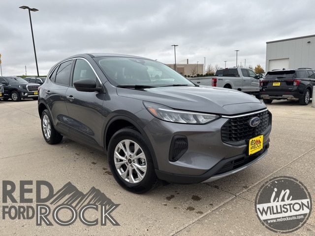 2024 Ford Escape Active's photo