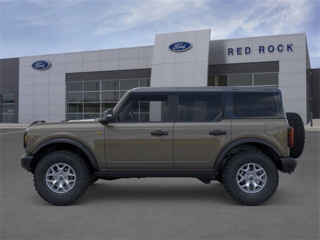 2025 Ford Bronco Badlands photo 3