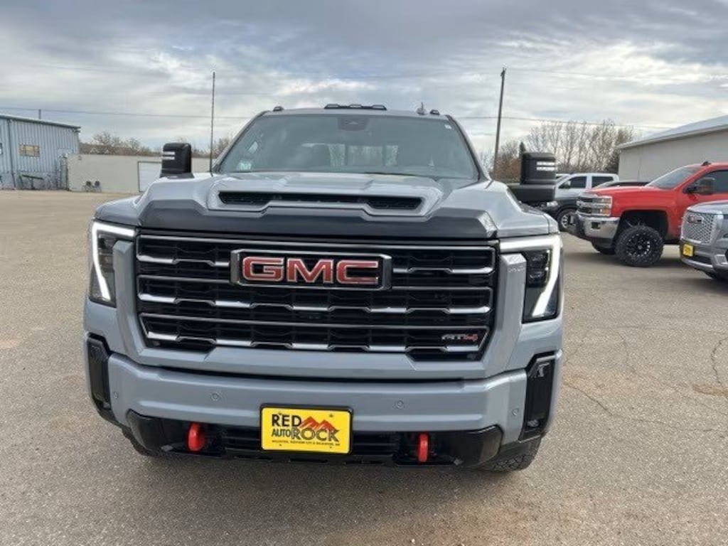 Used 2025 GMC Sierra 2500HD AT4 Truck