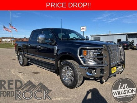 2022 Ford F-350SD Lariat Truck