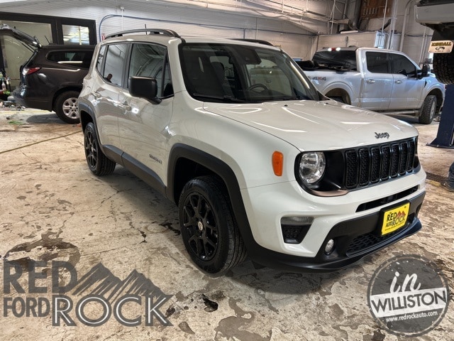 2023 Jeep Renegade Latitude's photo