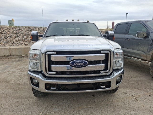 2015 Ford F-250 photo 2