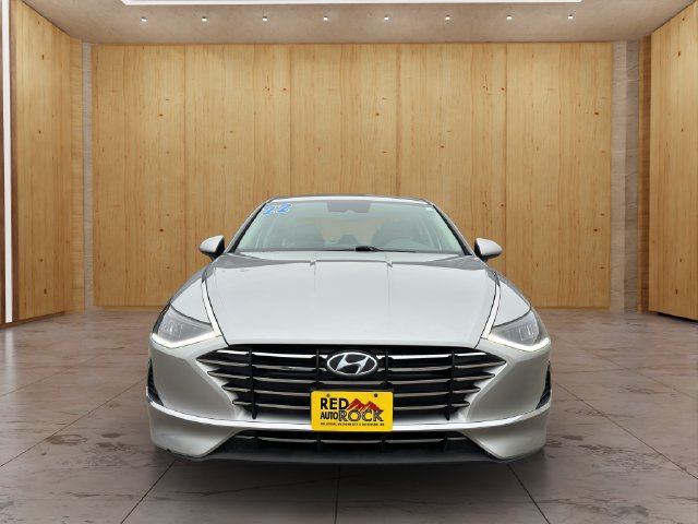Used 2022 Hyundai Sonata SE Sedan