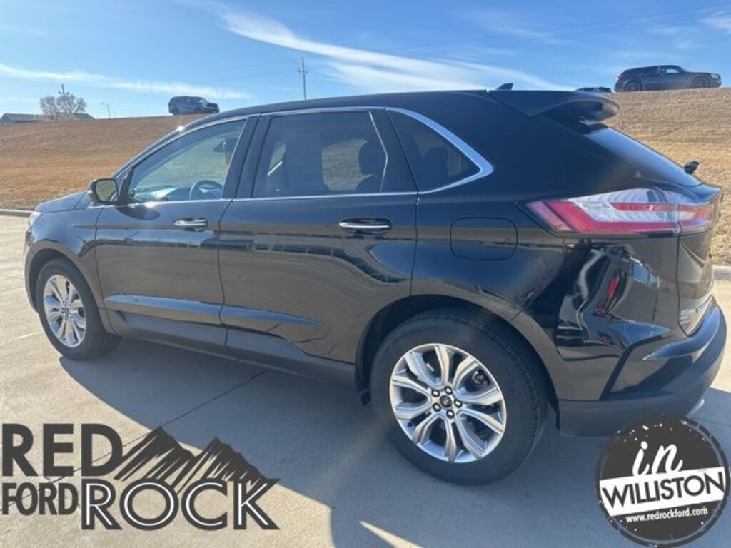 Used 2024 Ford Edge Titanium SUV