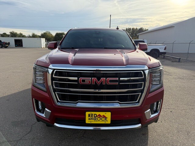 2021 Gmc Yukon SLT photo 2