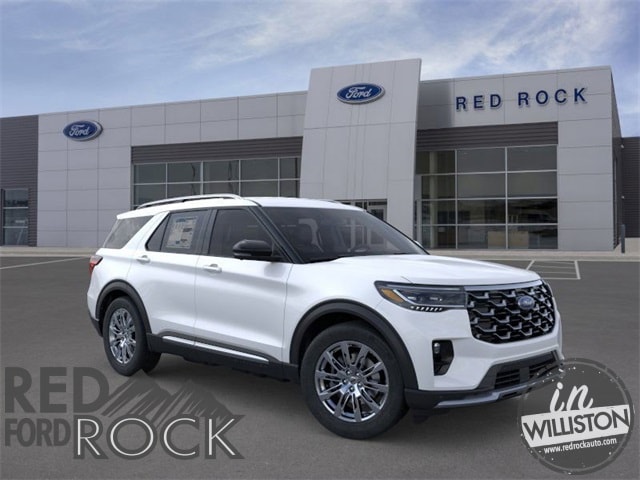 2026 Ford Explorer Platinum's photo