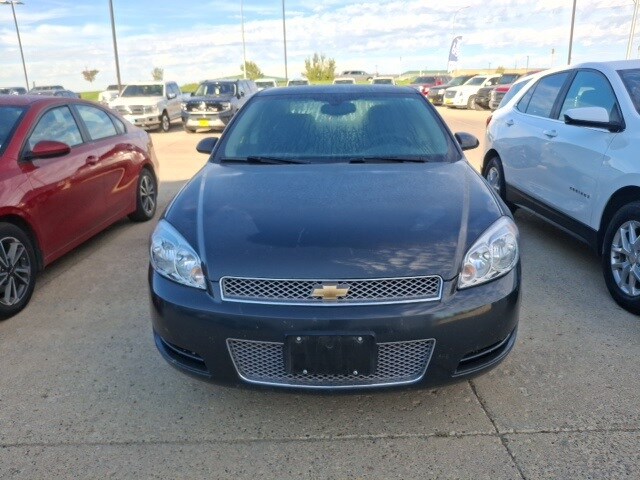 2012 Chevrolet Impala photo 2