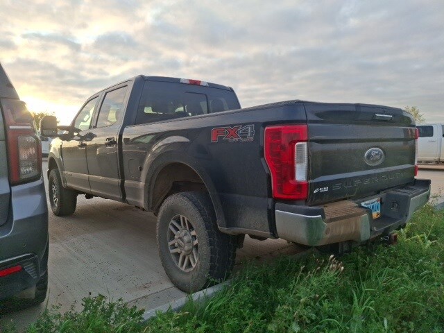 2018 Ford F-250 photo 3