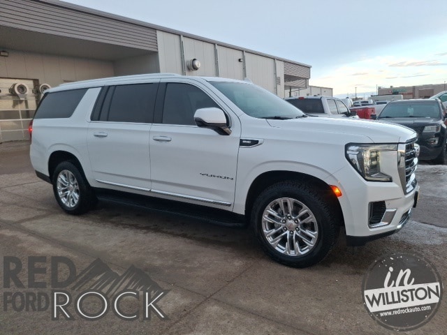 2021 GMC Yukon SLT's photo