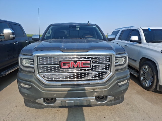 Used 2018 GMC Sierra 1500 Denali Denali with VIN 3GTU2PEJ9JG209417 for sale in Williston, ND