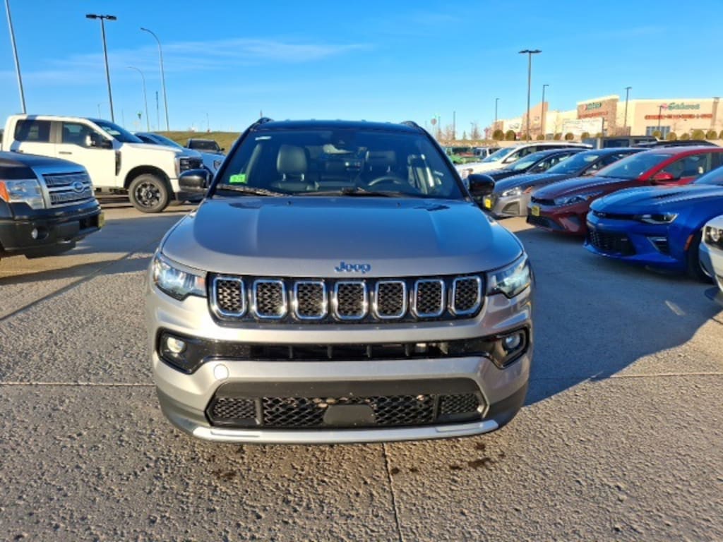 Used 2024 Jeep Compass Limited SUV