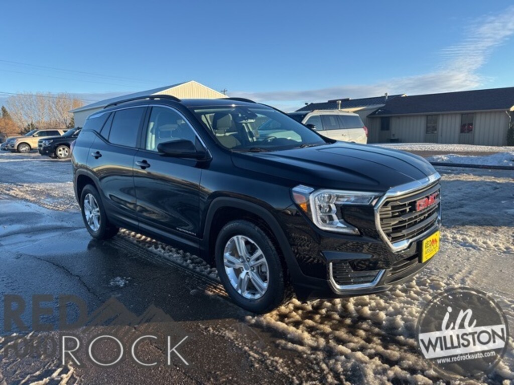 Used 2022 GMC Terrain SLE SUV