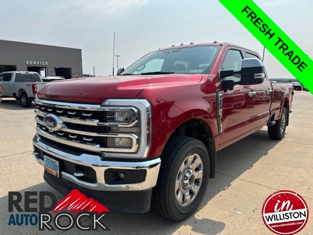 Used 2024 Ford F-250SD Lariat Truck