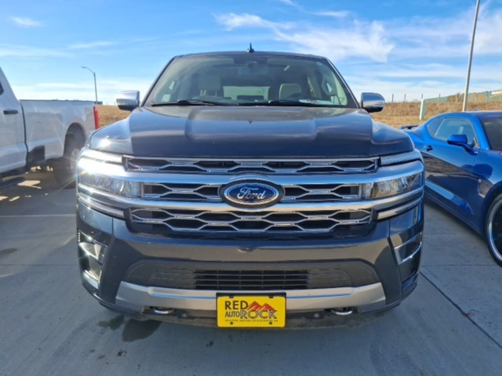Used 2024 Ford Expedition Max Platinum SUV