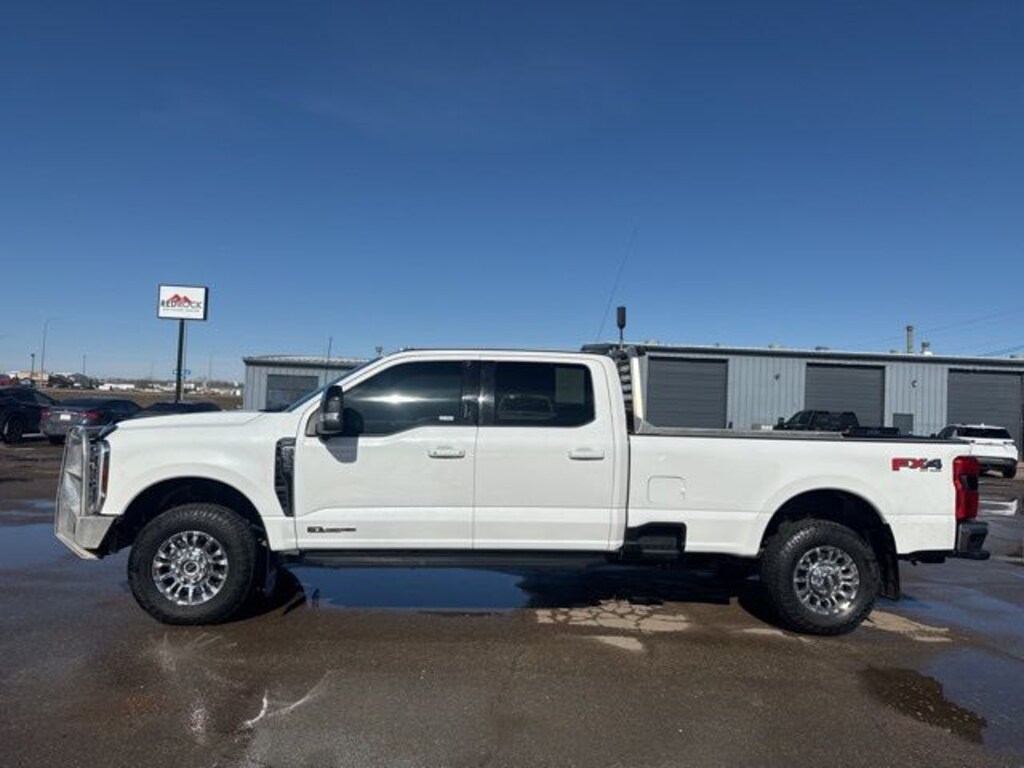 Used 2024 Ford F-350SD Lariat Truck