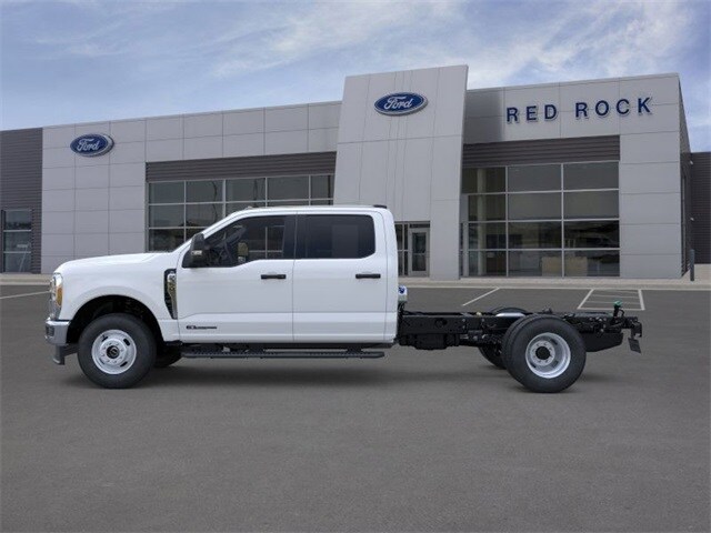 2026 Ford F-350 photo 4