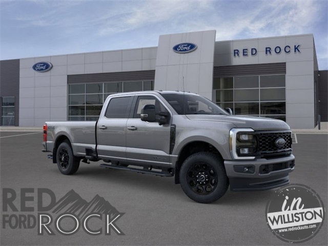 2026 Ford F-350 Super Duty Lariat's photo