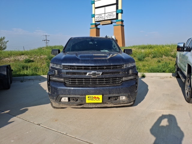 Used 2022 Chevrolet Silverado 1500 Limited RST with VIN 1GCUYEED4NZ119563 for sale in Williston, ND