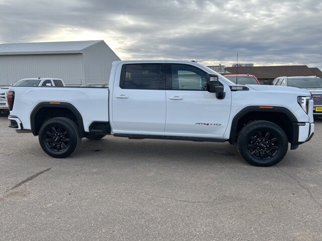 2025 Gmc Sierra HD AT4 photo 4